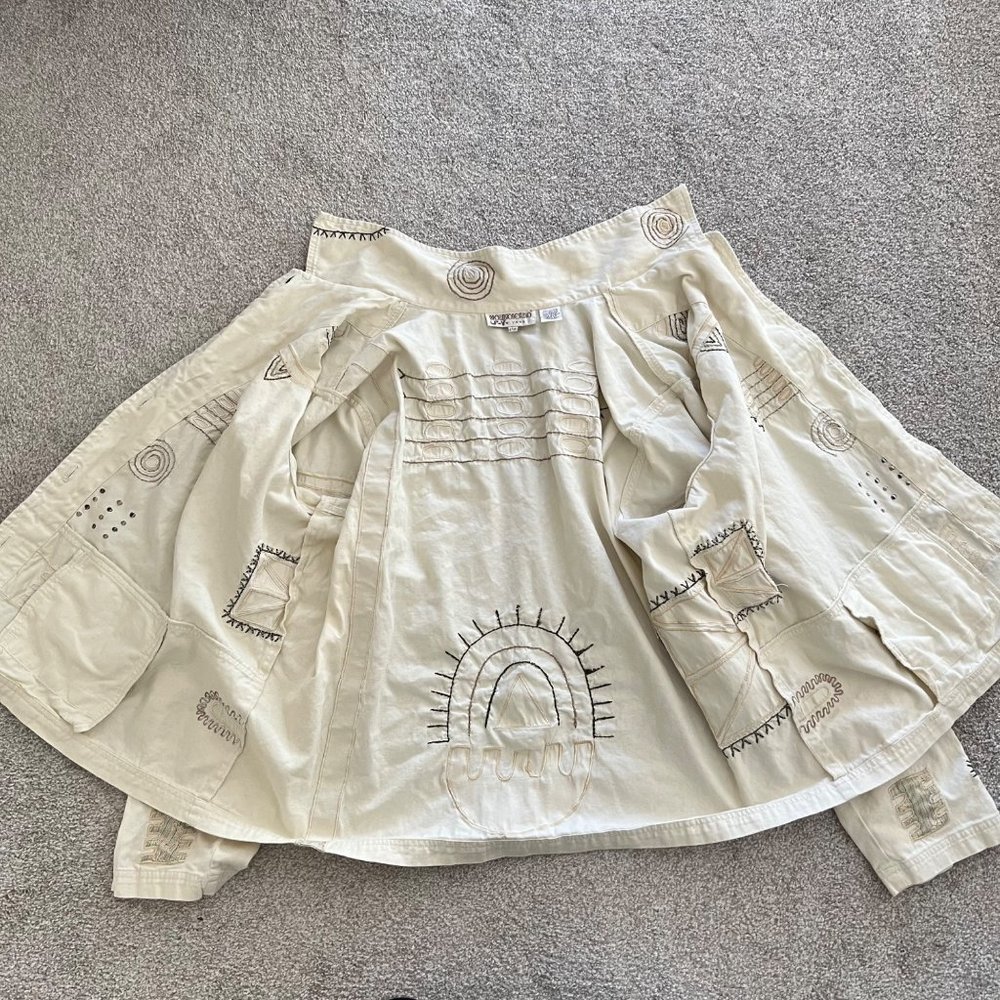 Vintage Brownstone Studio Unique Embroidered Boho Cottage Top w Oyster Buttons - Picture 6 of 13